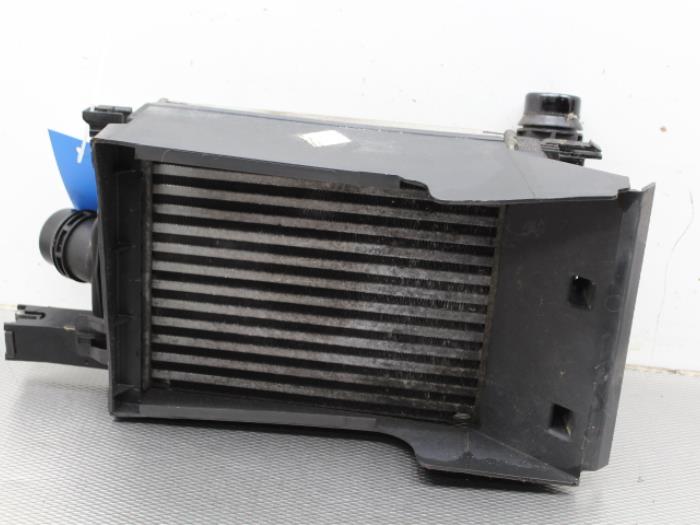 Gebruikte Intercooler Dacia Logan MCV II/III/Sandero Wagon 0.9 TCE 12V Prijs € 51,00 Margeregeling aangeboden door Gebr Opdam B.V.