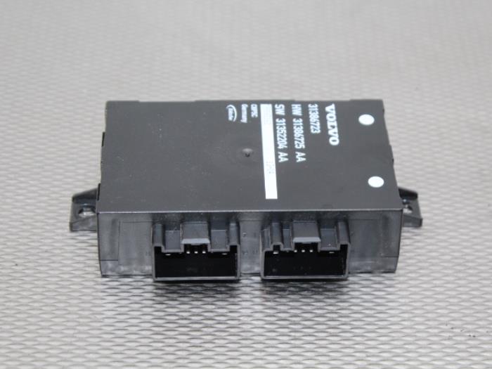 Gebruikte Computer Diversen Volvo V70 (BW) 1.6 T4 16V Prijs op aanvraag aangeboden door Gebr Opdam B.V.
