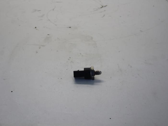 Gebruikte Brandstofdruk sensor Volkswagen Golf Plus (5M1/1KP) 1.6 FSI 16V Prijs op aanvraag aangeboden door Gebr Opdam B.V.