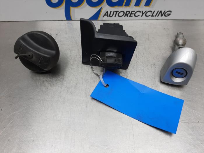 Veerpootbrug wit voorzijde passend voor BMW 3 serie E90, E91, E92 en E93 325i Ultra Racing