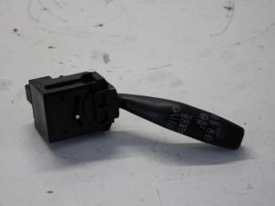 Gebruikte Ruitenwis Schakelaar Honda Jazz (GD/GE2/GE3) 1.3 i-Dsi Prijs op aanvraag aangeboden door Gebr Opdam B.V.