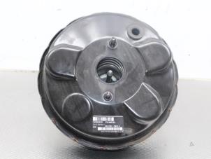 Gebruikte Rembekrachtiger Volvo V60 I (FW/GW) 2.0 D2 16V Prijs op aanvraag aangeboden door Gebr Opdam B.V.