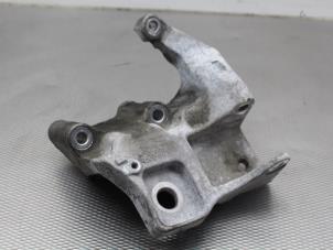 Gebruikte Motorsteun Volvo V60 I (FW/GW) 2.0 D2 16V Prijs op aanvraag aangeboden door Gebr Opdam B.V.