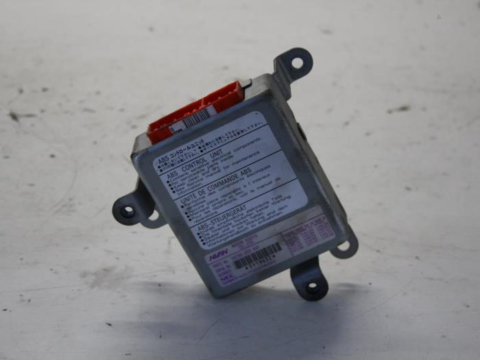 Gebruikte ABS Computer Honda Prelude (BB) 2.2i VTEC 16V Prijs € 30,00 Margeregeling aangeboden door Gebr Opdam B.V.