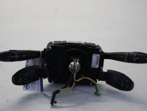 Gebruikte Combischakelaar Stuurkolom Peugeot 207 SW (WE/WU) 1.6 16V Prijs € 55,00 Margeregeling aangeboden door Gebr Opdam B.V.