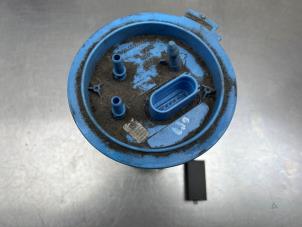 Tank element Pomp van een Volkswagen Golf VI Variant (AJ5/1KA) 2.0 GTD 16V 2010