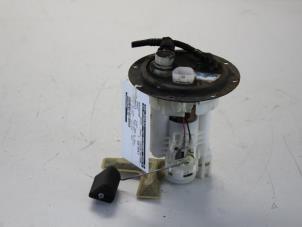 Gebruikte Benzinepomp Toyota Corolla (E12) 1.6 16V VVT-i Prijs € 21,00 Margeregeling aangeboden door Gebr Opdam B.V.