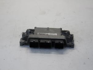 Gebruikte Computer Motormanagement Renault Twingo II (CN) 1.2 Prijs € 64,00 Margeregeling aangeboden door Gebr Opdam B.V.