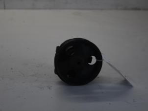 Gebruikte Pomp Servo Renault Kangoo Express (FC) 1.5 dCi 60 Prijs € 26,00 Margeregeling aangeboden door Gebr Opdam B.V.