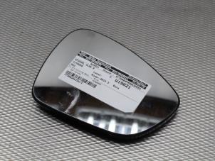 Gebruikte Spiegelglas rechts Citroen DS3 (SA) 1.4 HDi Prijs op aanvraag aangeboden door Gebr Opdam B.V.