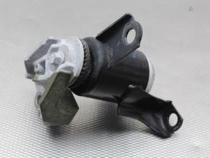 Gebruikte Motorsteun Ford Fiesta 6 (JA8) 1.0 SCI 12V 80 Prijs op aanvraag aangeboden door Gebr Opdam B.V.