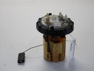 Gebruikte Tank element Pomp Peugeot 407 Prijs € 60,00 Margeregeling aangeboden door Gebr Opdam B.V.