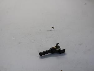 Gebruikte Nokkenas Verstelling Renault Scénic II (JM) 2.0 16V Prijs op aanvraag aangeboden door Gebr Opdam B.V.