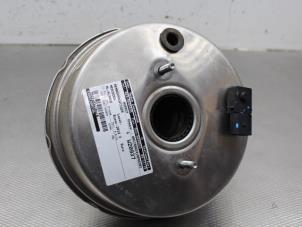 Gebruikte Rembekrachtiger Mercedes ML III (166) 3.0 ML-350 BlueTEC V6 24V 4-Matic Prijs op aanvraag aangeboden door Gebr Opdam B.V.