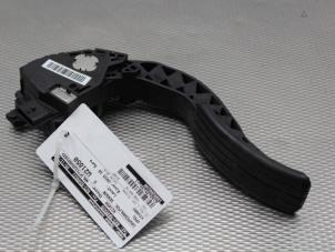 Gebruikte Gaspedaalpositie Sensor Opel Vivaro 1.6 CDTI BiTurbo 140 Prijs € 21,00 Margeregeling aangeboden door Gebr Opdam B.V.