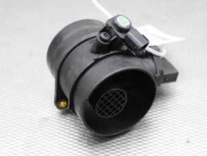 Gebruikte Luchthoeveelheidsmeter Mercedes E Combi (S211) 3.2 E-320 CDI 24V Prijs op aanvraag aangeboden door Gebr Opdam B.V.