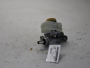 Gebruikte Hoofdremcilinder Subaru Legacy Touring Wagon (BP) 2.0 16V Prijs € 20,00 Margeregeling aangeboden door Gebr Opdam B.V.