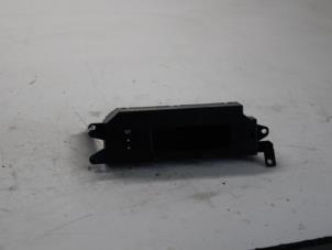 Gebruikte Display Interieur Hyundai i20 1.2i 16V Prijs € 30,00 Margeregeling aangeboden door Gebr Opdam B.V.