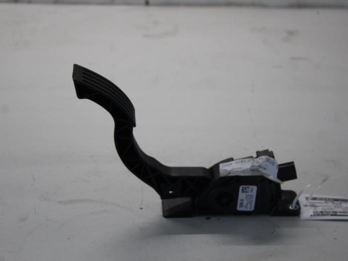Gebruikte Gaspedaalpositie Sensor Ford Focus 3 Wagon 1.0 Ti-VCT EcoBoost 12V 125 Prijs op aanvraag aangeboden door Gebr Opdam B.V.