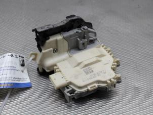Gebruikte Portierslot Mechaniek 4Deurs rechts-achter Audi A1 Sportback (8XA/8XF) 1.4 TFSI Cylinder on demand 16V Prijs op aanvraag aangeboden door Gebr Opdam B.V.