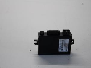 Gebruikte Module Trekhaak Mercedes C (W203) 2.0 C-200K 16V Prijs € 26,00 Margeregeling aangeboden door Gebr Opdam B.V.