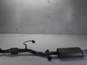 Gebruikte Uitlaat Middendemper Hyundai Matrix 1.6 16V Prijs € 26,00 Margeregeling aangeboden door Gebr Opdam B.V.