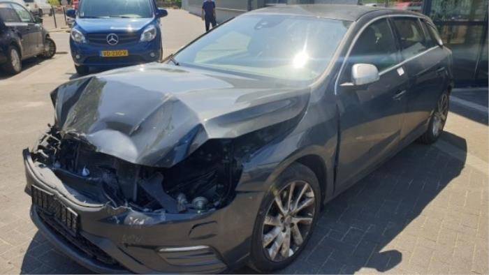 Gebruikte Subframe Volvo V60 I (FW/GW) 2.0 D4 16V Prijs € 85,00 Margeregeling aangeboden door Gebr Opdam B.V.