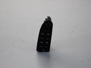 Gebruikte Schakelaar Elektrisch Raam BMW 5 serie (E39) Prijs op aanvraag aangeboden door Gebr Opdam B.V.