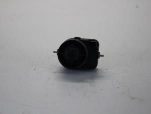 Gebruikte Alarm module Volvo V50 (MW) 2.4 20V Prijs op aanvraag aangeboden door Gebr Opdam B.V.