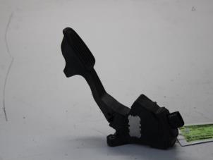 Gebruikte Gaspedaalpositie Sensor Toyota Yaris III (P13) 1.0 12V VVT-i Prijs op aanvraag aangeboden door Gebr Opdam B.V.