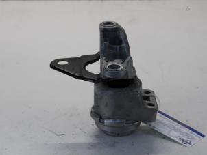 Gebruikte Motorrubber Ford Mondeo IV Wagon 1.6 TDCi 16V Prijs op aanvraag aangeboden door Gebr Opdam B.V.