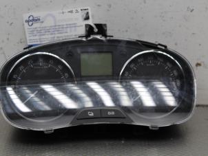 Gebruikte Tellerklok Skoda Fabia II Combi 1.2 TDI 12V Greenline Prijs € 42,00 Margeregeling aangeboden door Gebr Opdam B.V.