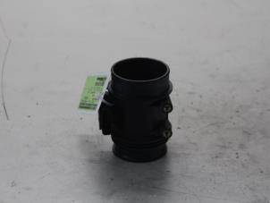 Gebruikte Luchtmassameter Volvo S60 I (RS/HV) 2.4 20V 140 Prijs € 30,00 Margeregeling aangeboden door Gebr Opdam B.V.