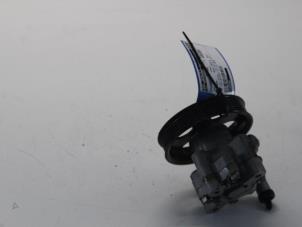 Gebruikte Pomp Servo Opel Insignia 2.0 CDTI 16V 190 Ecotec Prijs € 64,00 Margeregeling aangeboden door Gebr Opdam B.V.