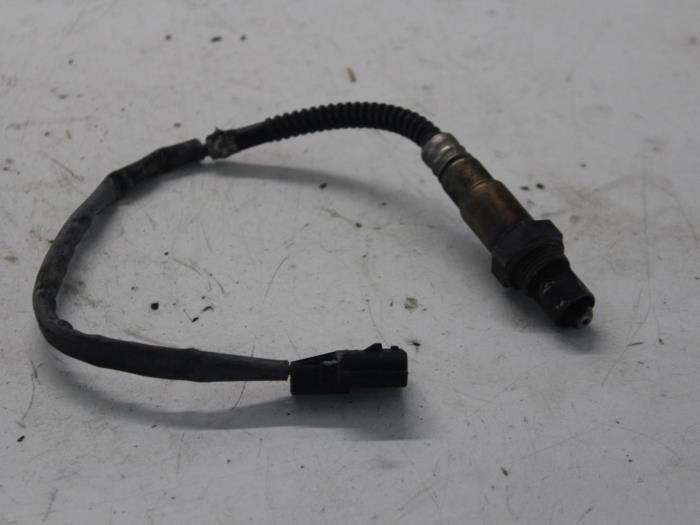 Gebruikte Lambda Sonde Renault Clio III (BR/CR) 1.2 16V TCe 100 Prijs op aanvraag aangeboden door Gebr Opdam B.V.