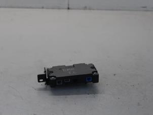 Gebruikte Computer Diversen Renault Megane III Coupe (DZ) 1.4 16V TCe 130 Prijs op aanvraag aangeboden door Gebr Opdam B.V.