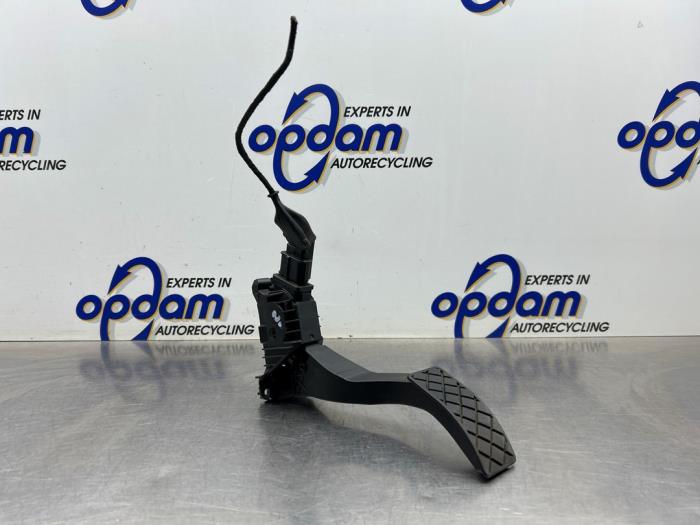Gebruikte Sensor Gaspedaalpositie Volkswagen Golf VII (AUA) 1.4 TSI 16V Prijs € 30,00 Margeregeling aangeboden door Gebr Opdam B.V.
