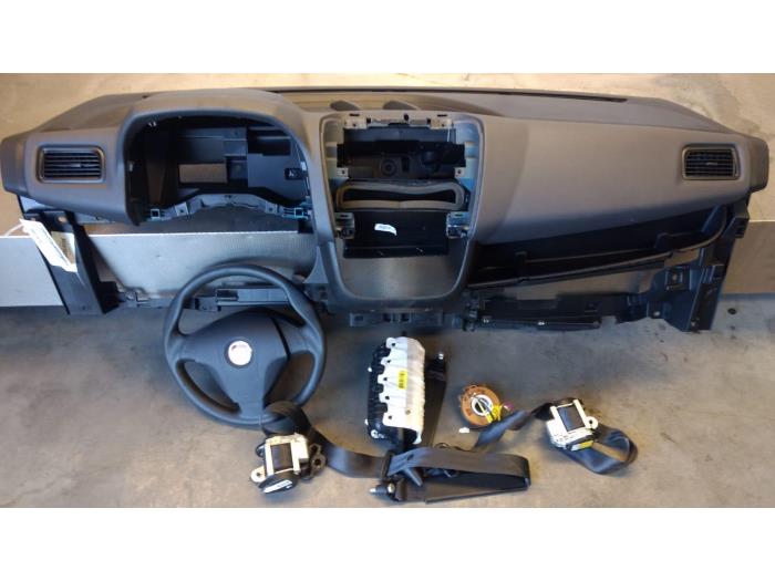 Fiat Doblo Airbag Sets + Modules voorraad Onderdelenlijn.nl