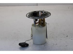 Gebruikte Benzinepomp Chevrolet Aveo (256) 1.4 16V Prijs € 34,00 Margeregeling aangeboden door Gebr Opdam B.V.