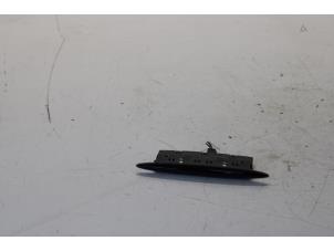 Gebruikte Sensor PDC Mercedes A (W169) 1.5 A-150 5-Drs. Prijs op aanvraag aangeboden door Gebr Opdam B.V.