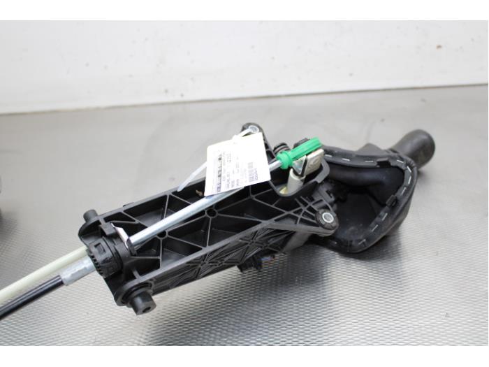 Gebruikte Schakelkabel Versnellingsbak Mercedes Sprinter 3,5t (906.63) 313 CDI 16V Prijs € 60,00 Margeregeling aangeboden door Gebr Opdam B.V.