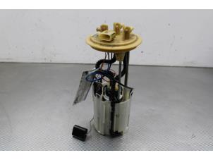 Gebruikte Dieselpomp Mercedes Sprinter 3,5t (906.63) 319 CDI,BlueTEC V6 24V Prijs op aanvraag aangeboden door Gebr Opdam B.V.