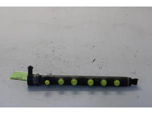 Gebruikte Brandstofdruk sensor Opel Astra H SW (L35) 1.9 CDTi 100 Prijs op aanvraag aangeboden door Gebr Opdam B.V.