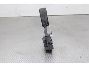 Gebruikte Gaspedaalpositie Sensor Dacia Dokker Express (8S) 1.5 dCi 90 Prijs op aanvraag aangeboden door Gebr Opdam B.V.