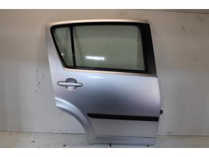 Gebruikte Portier 4Deurs rechts-achter Daihatsu Sirion 2 (M3) 1.3 16V DVVT Prijs € 125,00 Margeregeling aangeboden door Gebr Opdam B.V.