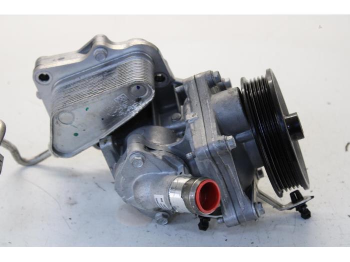 Gebruikte Oliekoeler Opel Corsa E 1.0 SIDI Turbo 12V Prijs op aanvraag aangeboden door Gebr Opdam B.V.
