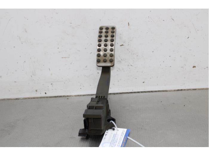 Gaspedaalpositie Sensor Mercedes CLA (117.3), 2013 / 2019 1.6 CLA-180 16V, Sedan, 4Dr, Benzine, 1.595cc, 90kW (122pk), FWD, M270910, 2013-01 / 2019-03, 117.342 (Gebruikt)