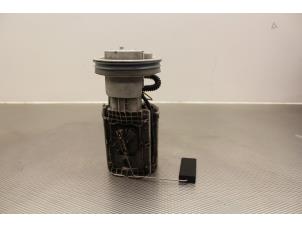 Gebruikte Tank element Pomp Volkswagen Golf V (1K1) 1.9 TDI Prijs € 60,00 Margeregeling aangeboden door Gebr Opdam B.V.