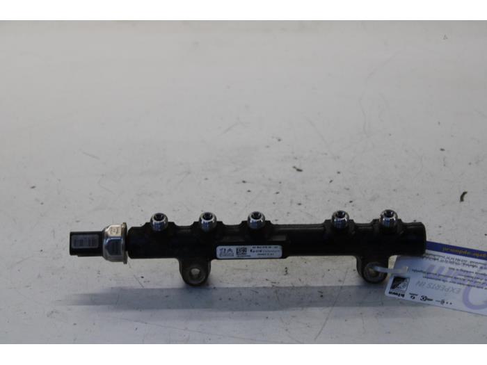 Gebruikte Druksensor Volvo S40/V40 Prijs op aanvraag aangeboden door Gebr Opdam B.V.