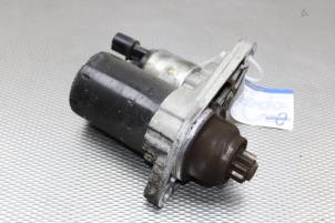 Gebruikte Startmotor Skoda Fabia II (5J) 1.2i 12V Prijs € 34,00 Margeregeling aangeboden door Gebr Opdam B.V.
